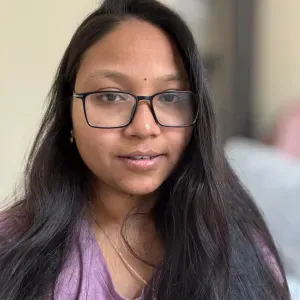 Experienced babysitter looking for a job!)