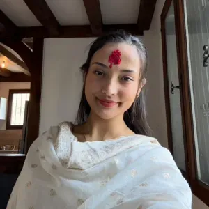 Professional baby sitter in paris looking for a job