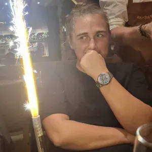 Aide à faire des courses , papiers ou être de compagnie 