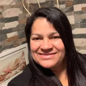 Ayuda a domicilio titulo realiza en Girona- España 