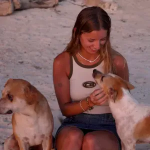 Pet sitter sérieuse et attentionnée