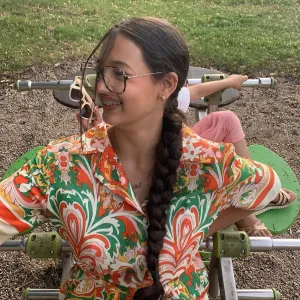 Baby-sitter disponible à Cournon et alentours