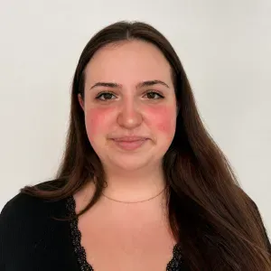 Baby-sitter douce et responsable à Genève 