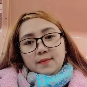 Experienced babysitter and cleaning looking for a job