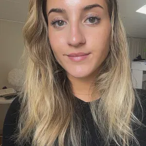 Baby-sitter expérimentée région parisienne