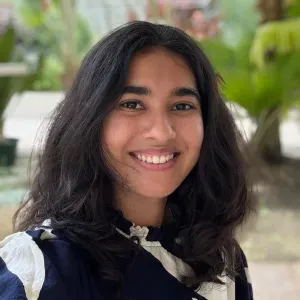 Student babysitter in Lisbon (English & German)