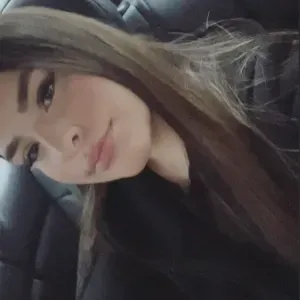 Leïna, 16 ans baby-sitter sur vienne 