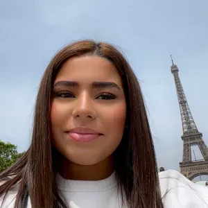 Baby-sitter expérimenté à Paris 