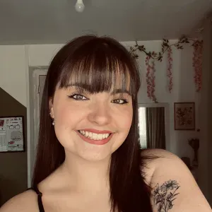 Baby-sitter étudiante disponible soirées à Valenciennes