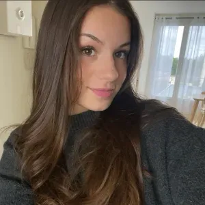 Baby-sitter expérimentée à Bordeaux