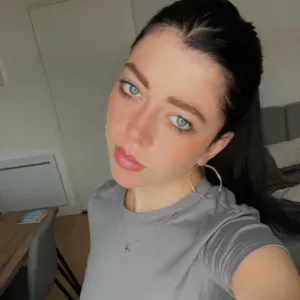 Aide au devoirs à fougères enfant