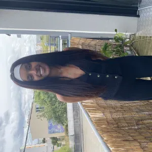 Baby-sitter d'expérience disponible à Quimper