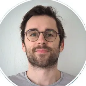 Reliable dog sitter and dog walking in Barcelona