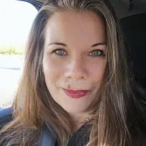 Ancienne ASEM et AESH sur Baud