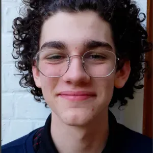 Jeune baby-sitter sur Bruxelles (Schaerbeek)