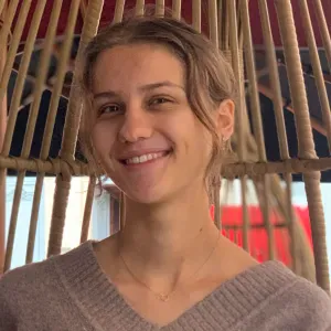 Baby-sitter étudiante sur Lyon