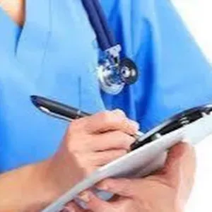 Empregada o limpeza, cuidadora 