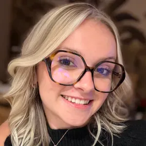 Baby-sitter expérimentée à Orglandes 