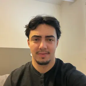 Baby-sitter étudiant sur Nice 