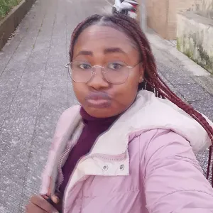 Babysitter com experiência em Lisboa 