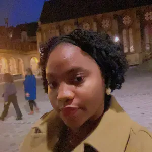 Pet-sitter sérieuse et attentionnée