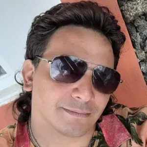 ASSISTANT DE VIE AUX FAMILLES DIPLÔMÉ/CHEF CUISINIER/STT