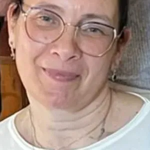 Badante assistenza pulizie e pulizia personale 