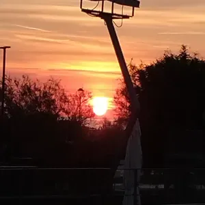 Addetta pulizie Rimini cerco lavoro 