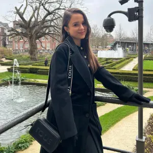 Procuro um petsitter perto de mim