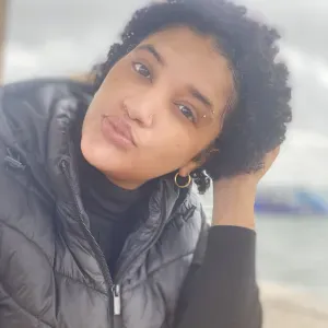 Empregada de limpeza em Faro com atenção aos detalhes