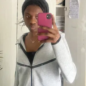 ~15 anni babysitter brava a Terni