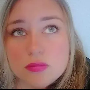 Présence, aide à la personne et accompagnement à domicile