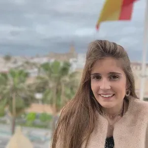 Cuidadora o profesora para niños.