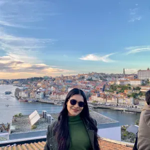 Babysitter em Vila Nova de Gaia/ Porto