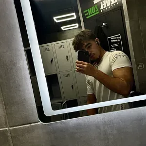 Étudiant Passionné par les Animaux depuis Toujours  