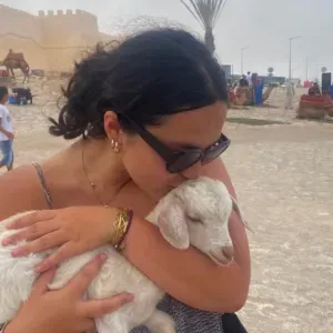 Baby-sitter étudiante sérieuse et attentionnée