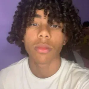 Homme de ménage sérieux et dévouer