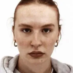 Baby-sitter à St-Maixent l'École 