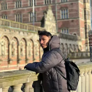 Compassionate to care elderly and pets 