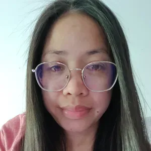 Caring and responsible experienced mother.looking for a job