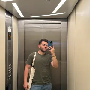 Ménage domestique, nettoyage en profondeur ou de base