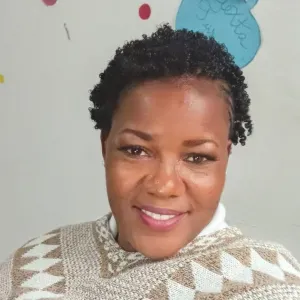  Organizar, limpar  a casa em Gaia, com responsabilidade. 