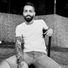 Ciao sto cercando una persona disponibile per pulire casa 2/