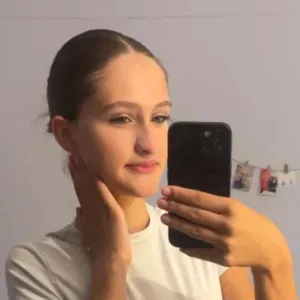 Baby-sitter au alentour de bazancourt 