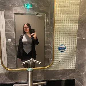 Baby-sitter qui habite à Wihéries 