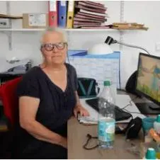 SENIOR A LA DISPOSITION DE VOTRE TOUTOU