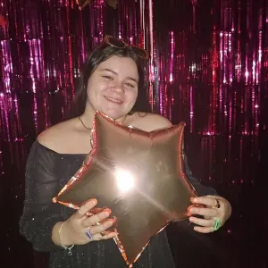 Baby-sitter quotidien avec la famille 