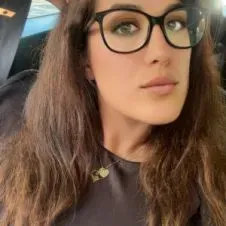 Garde d'enfants à domicile diplômé et expérimenté