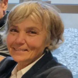 Femme de ménage soignée, retraitee  