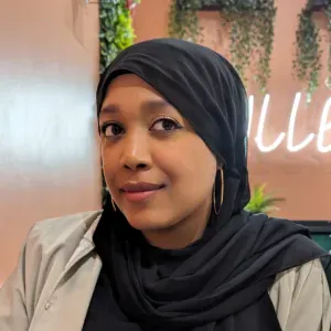 Baby-sitting, aide aux devoirs et activités manuelles